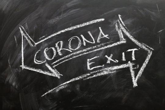 Corona Exit web01