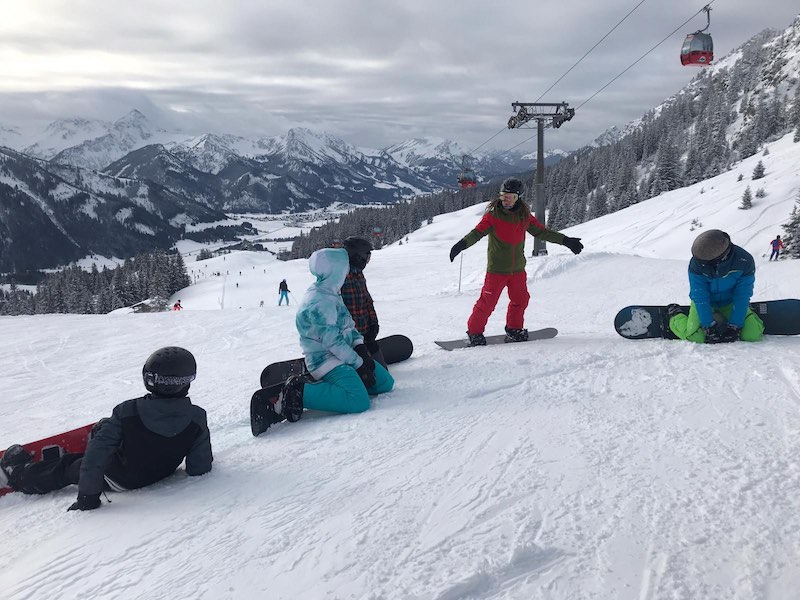 Trotz Corona: die Wintersaison startet - Kurse und Ausfahrten der Skiabtielung