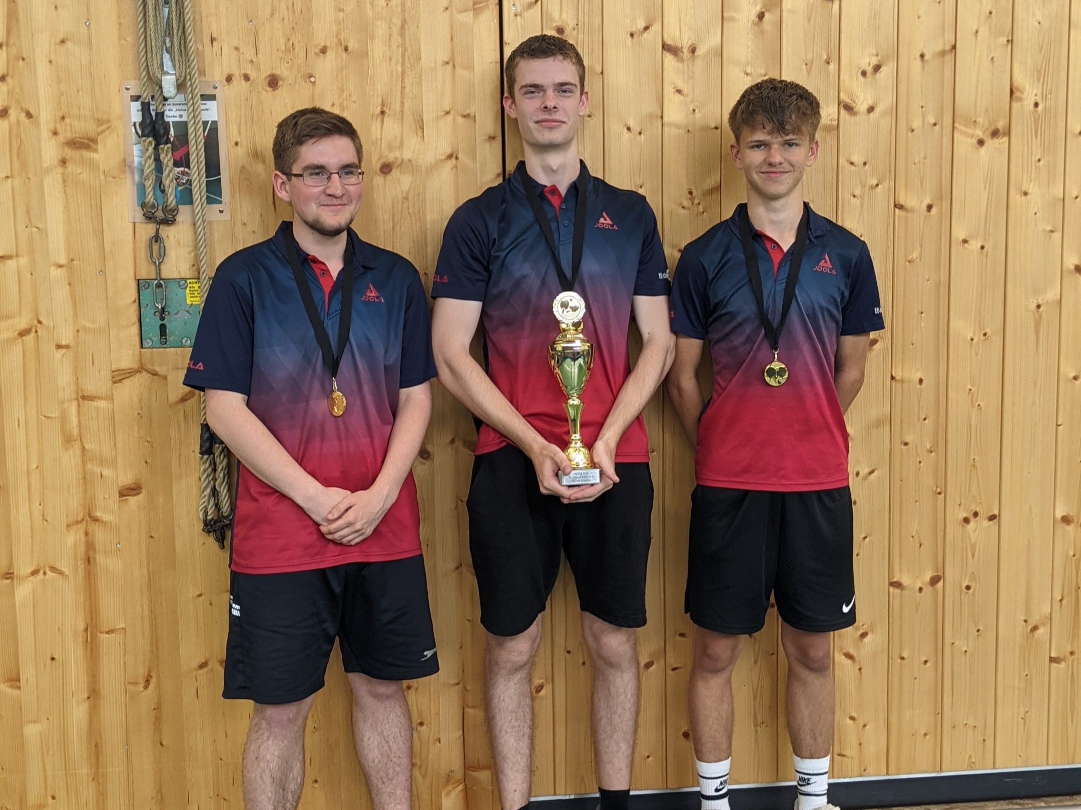 Dreifach-Titel für Eislinger Tischtennis-Jugend 